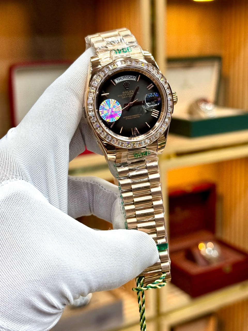 Rolex DAY-DATE Stone bazel Master grade