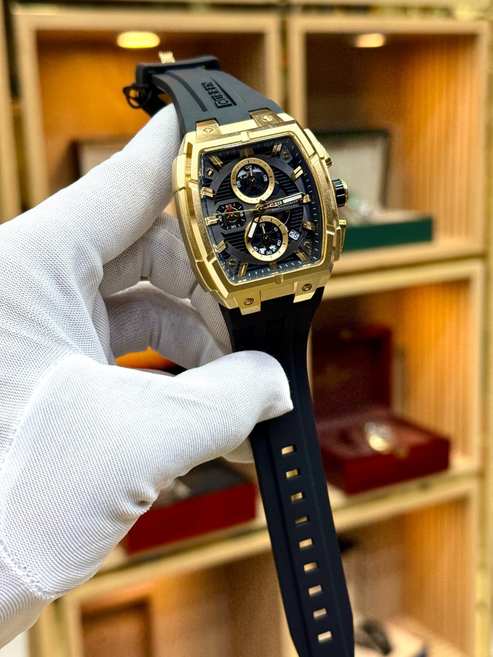 Curren Luxury Chronograph – Gold Black